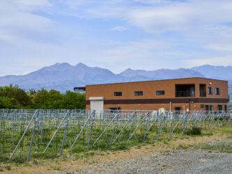 (株)宮入バルブ製作所/御勅使川ワイナリー